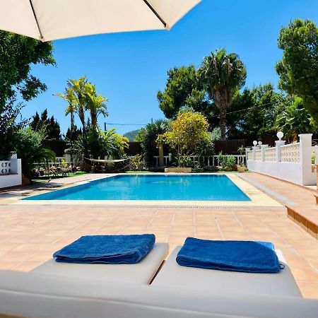 Villa Con Piscina Gigante Sant Francesc de s'Estany Eksteriør billede