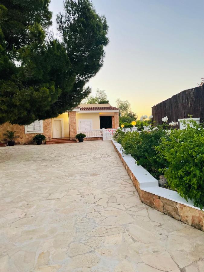 Villa Con Piscina Gigante Sant Francesc de s'Estany Eksteriør billede
